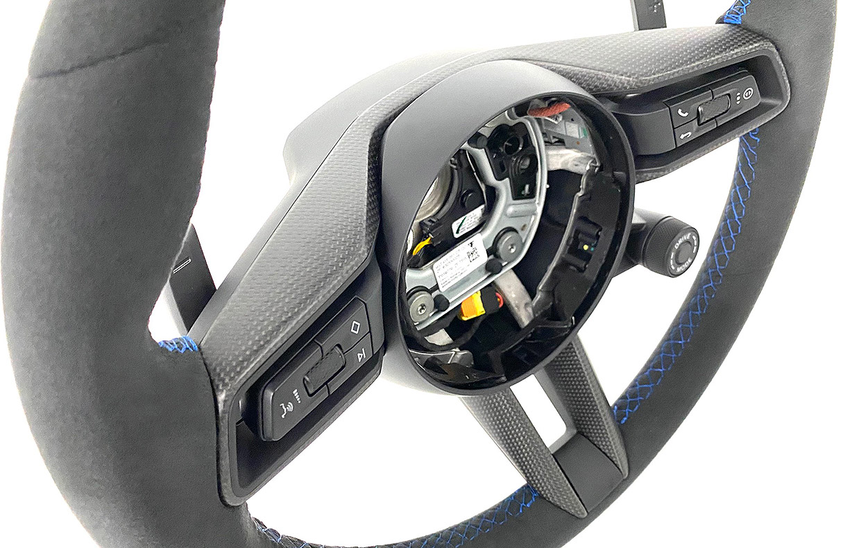 bluetooth フェラーリgt3 ステアリング bluetooth フェラーリgt3